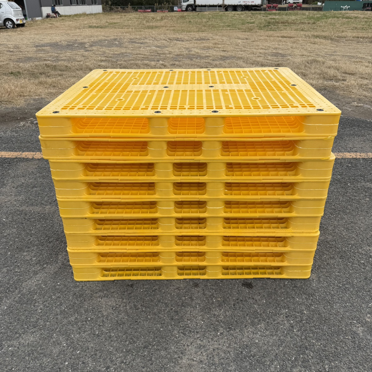 プラスチックパレット（P066-o）