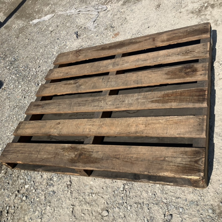 木製パレット（K005）