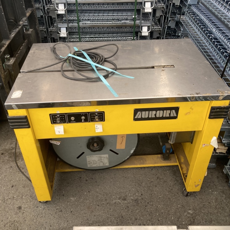 半自動梱包機（A010）